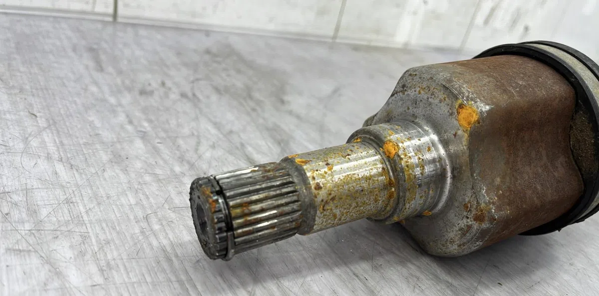 Transmission avant gauche FORD FOCUS 1 BREAK occasion