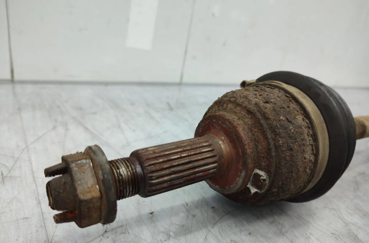 Transmission avant gauche NISSAN MICRA 3 PHASE 1 occasion