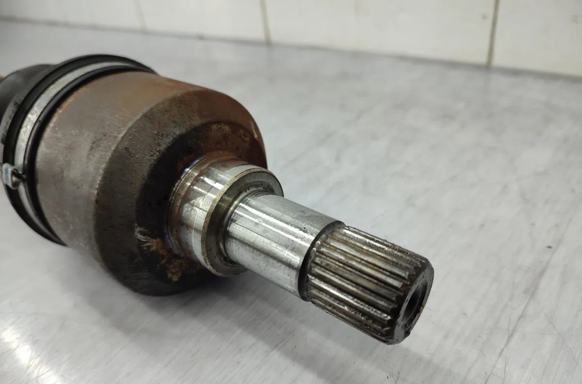 Transmission avant gauche PEUGEOT 406 PHASE 1 occasion