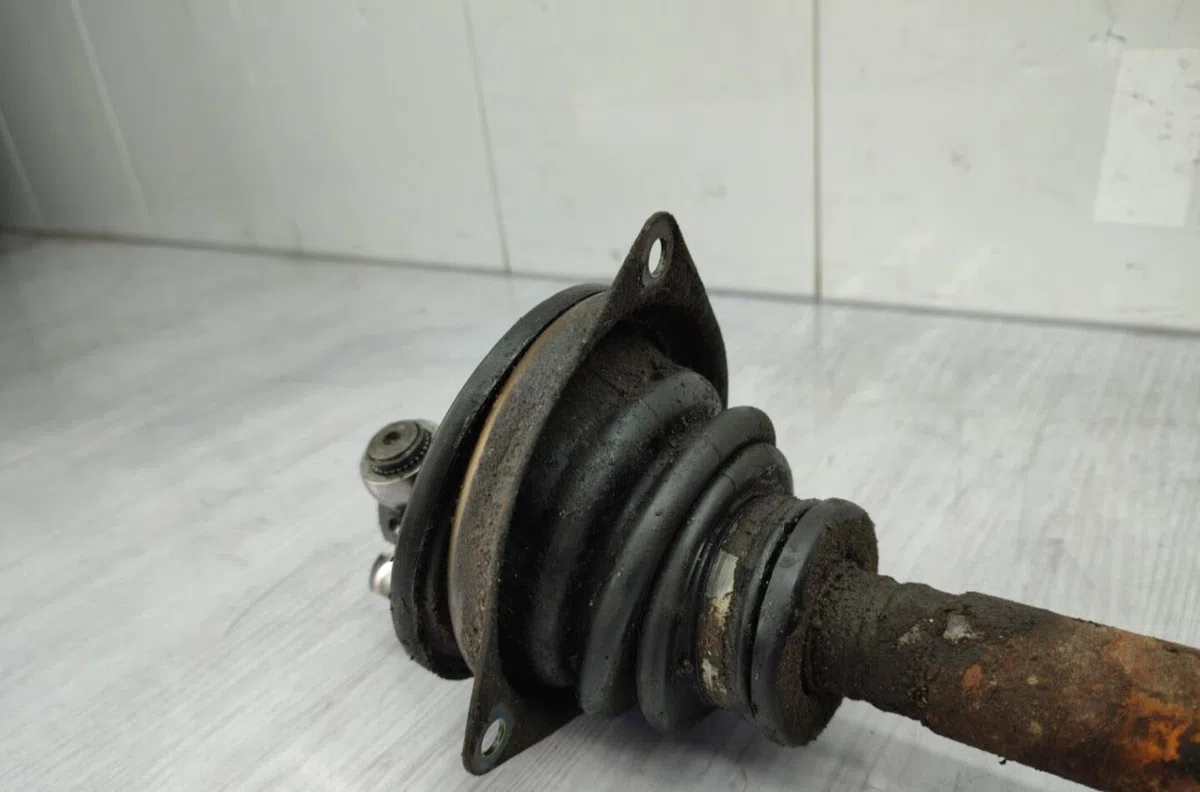 Transmission avant gauche RENAULT LAGUNA 1 PHASE 1 occasion