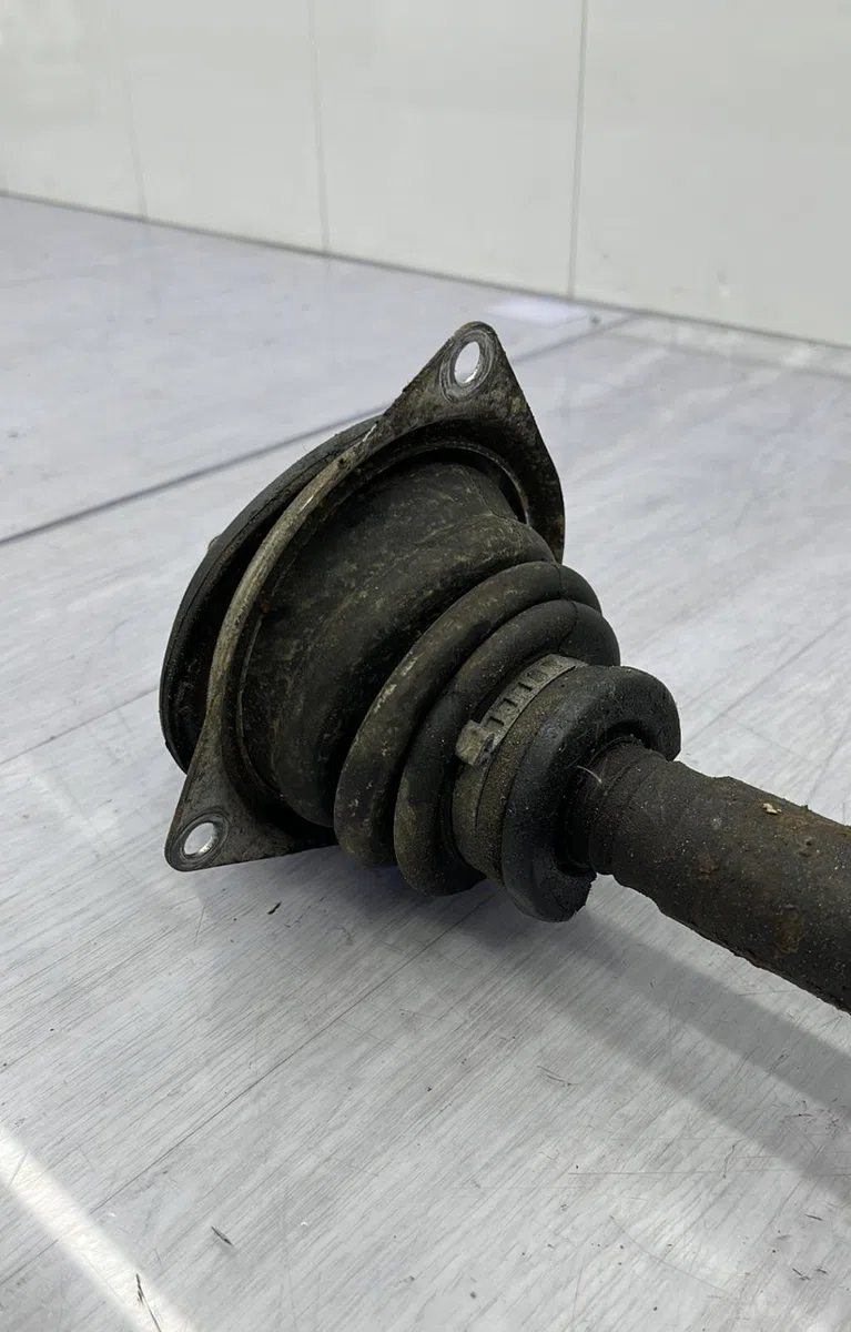 Transmission avant gauche RENAULT LAGUNA 1 PHASE 1 occasion