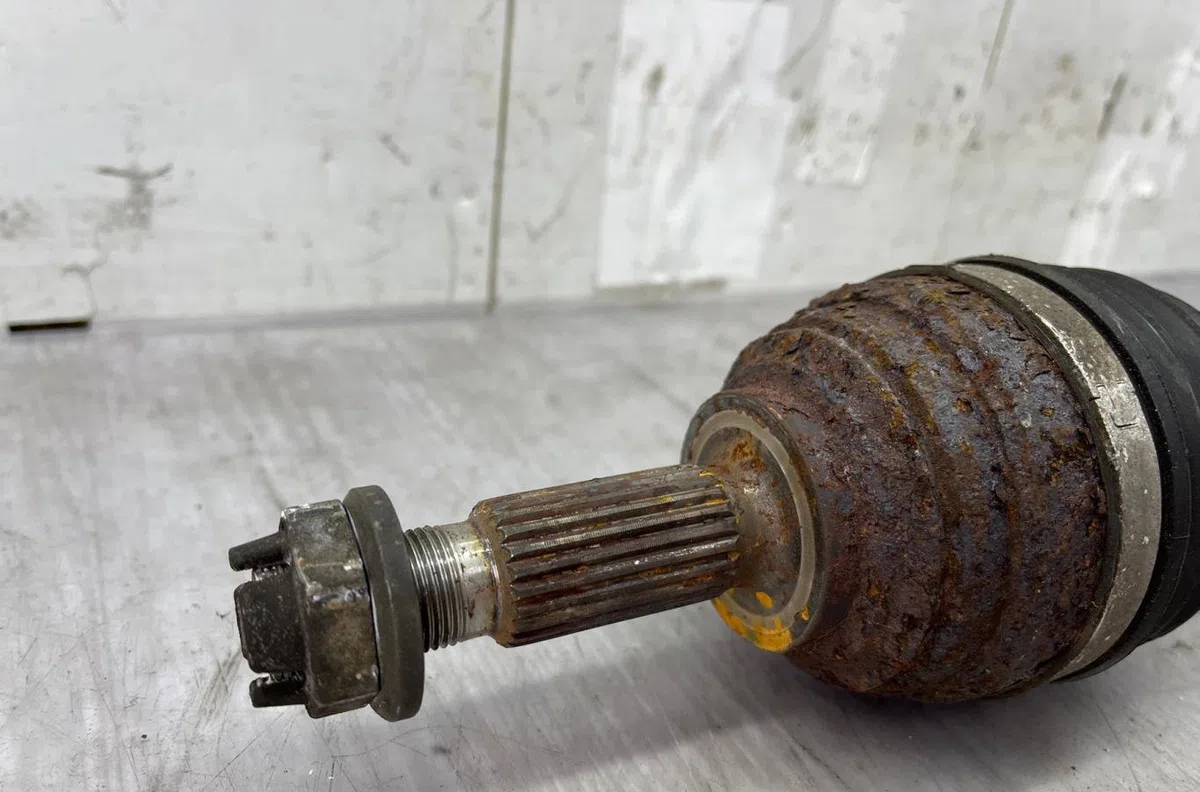 Transmission avant gauche RENAULT MEGANE 2 PHASE 2 BREAK occasion