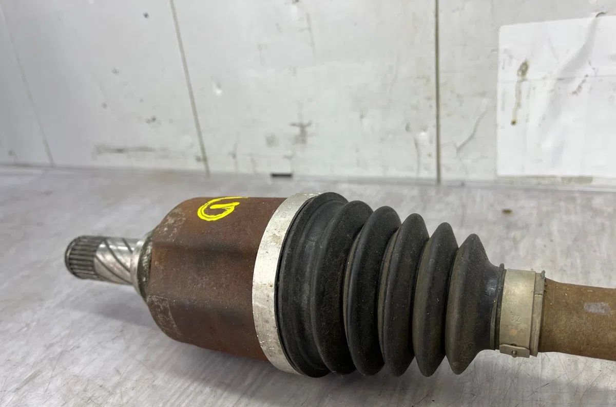 Transmission avant gauche RENAULT SCENIC 3 PHASE 1 occasion