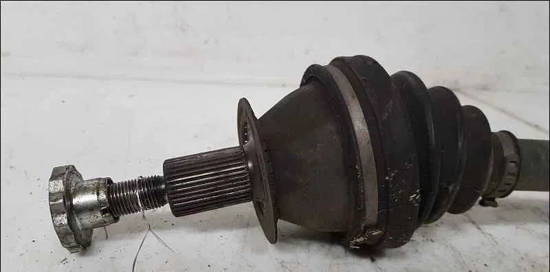 Transmission avant gauche VOLKSWAGEN FOX occasion