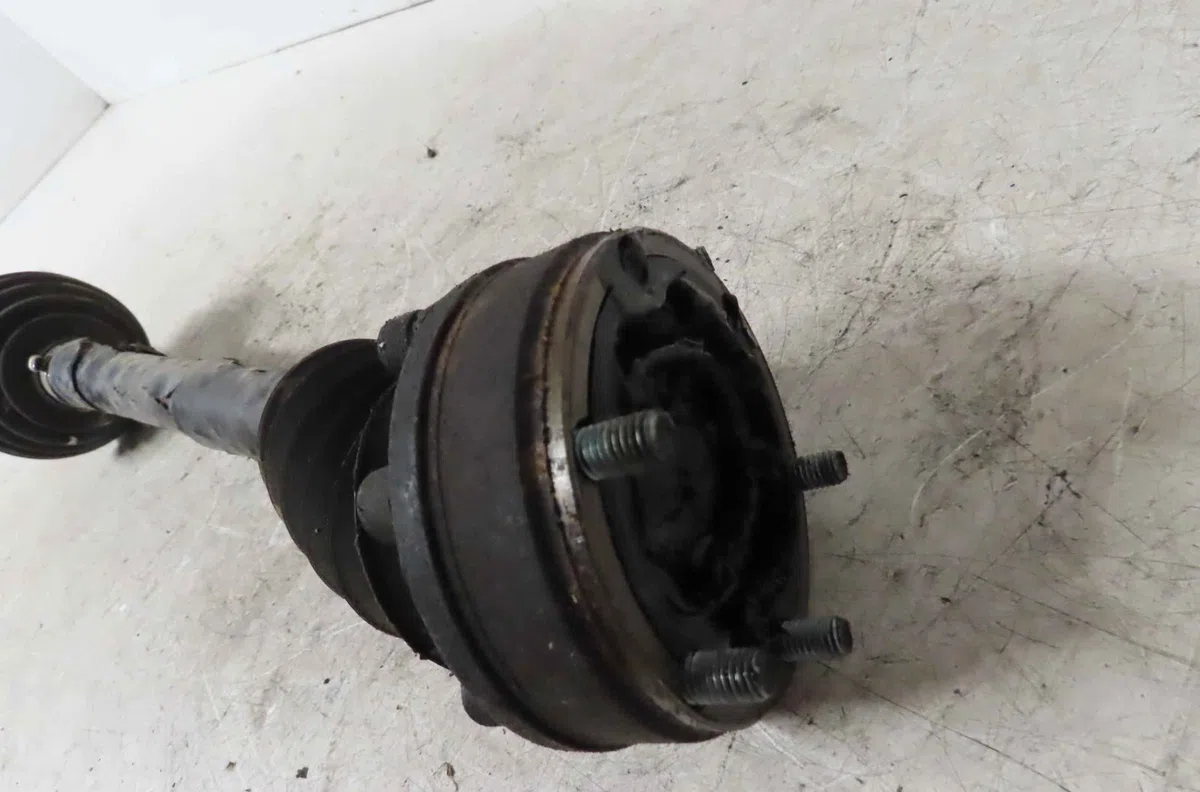 Transmission avant gauche VOLKSWAGEN GOLF IV occasion