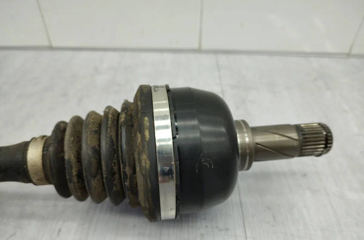 Transmission avant gauche VOLVO V 40 1 PHASE 2 BREAK occasion