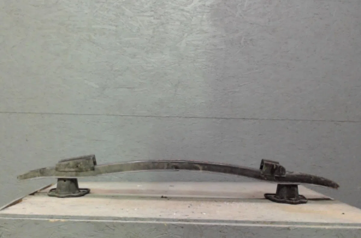 Traverse ar BMW SERIE 1 E87 SERIE 1 E87 PHASE 2 occasion