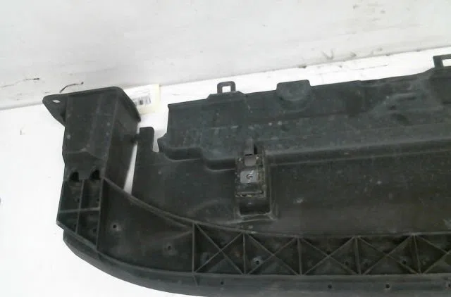 Traverse inférieure armature avant CITROEN C3 occasion