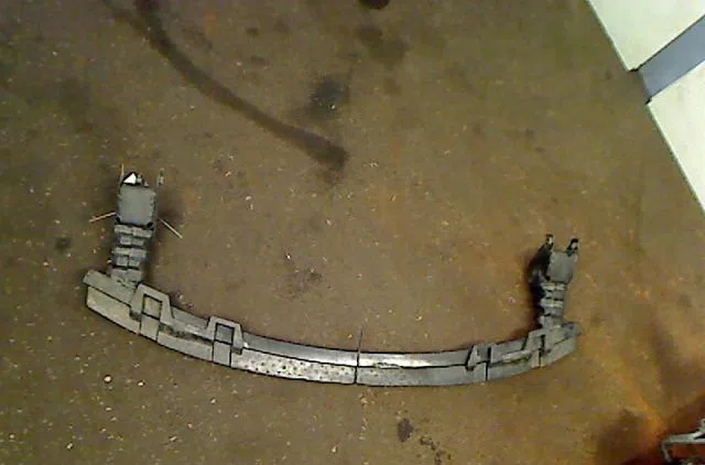 Traverse inférieure armature avant Citroën C8 (EA_, EB_) 2.2 hdi (2002) occasion