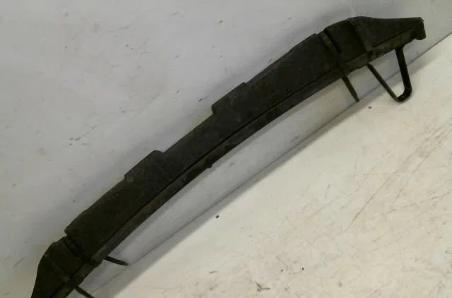 Traverse inférieure armature avant NISSAN QASHQAI occasion