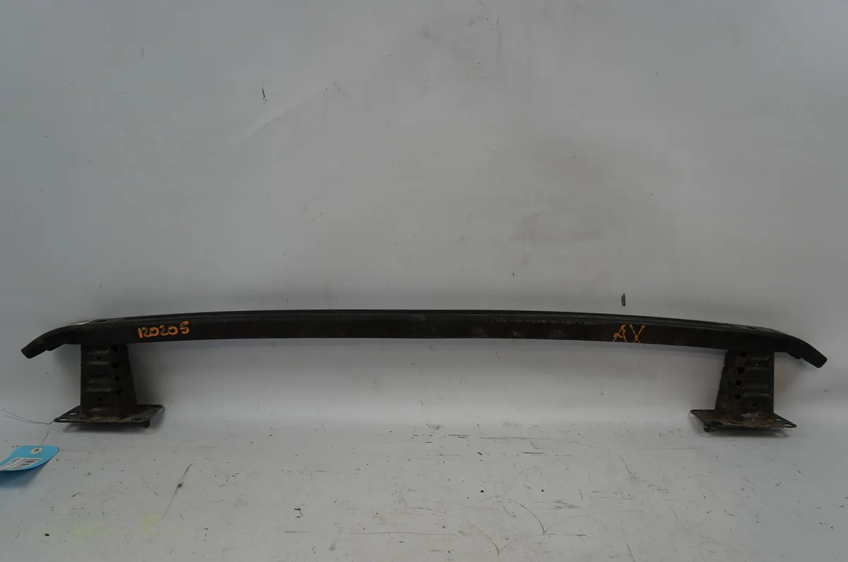 Traverse inférieure armature avant Peugeot 407 SW (6E_) 2.0 hdi 135 (2004-2010) occasion