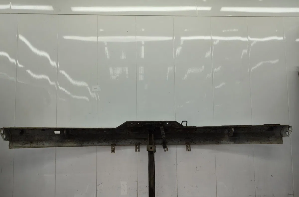 Traverse supérieure armature avant RENAULT TRAFIC 1 PHASE 1 occasion