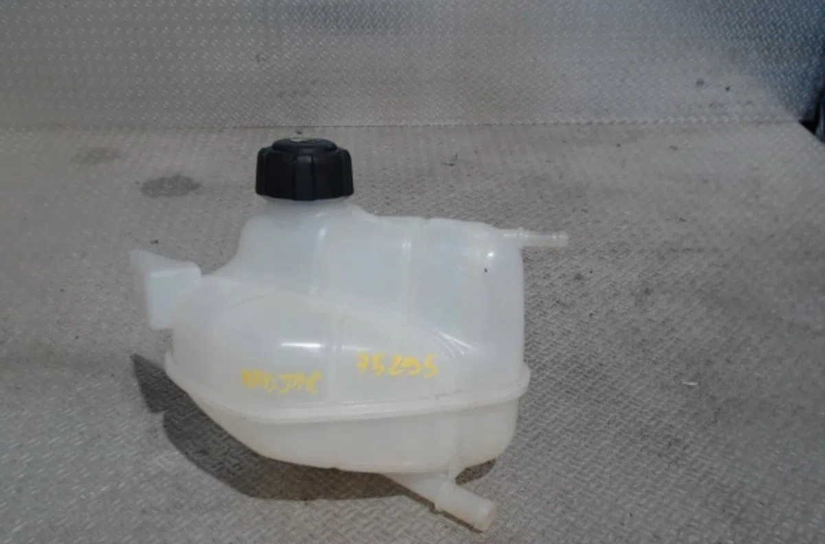 Vase expansion RENAULT KADJAR  KADJAR PHASE 2 occasion