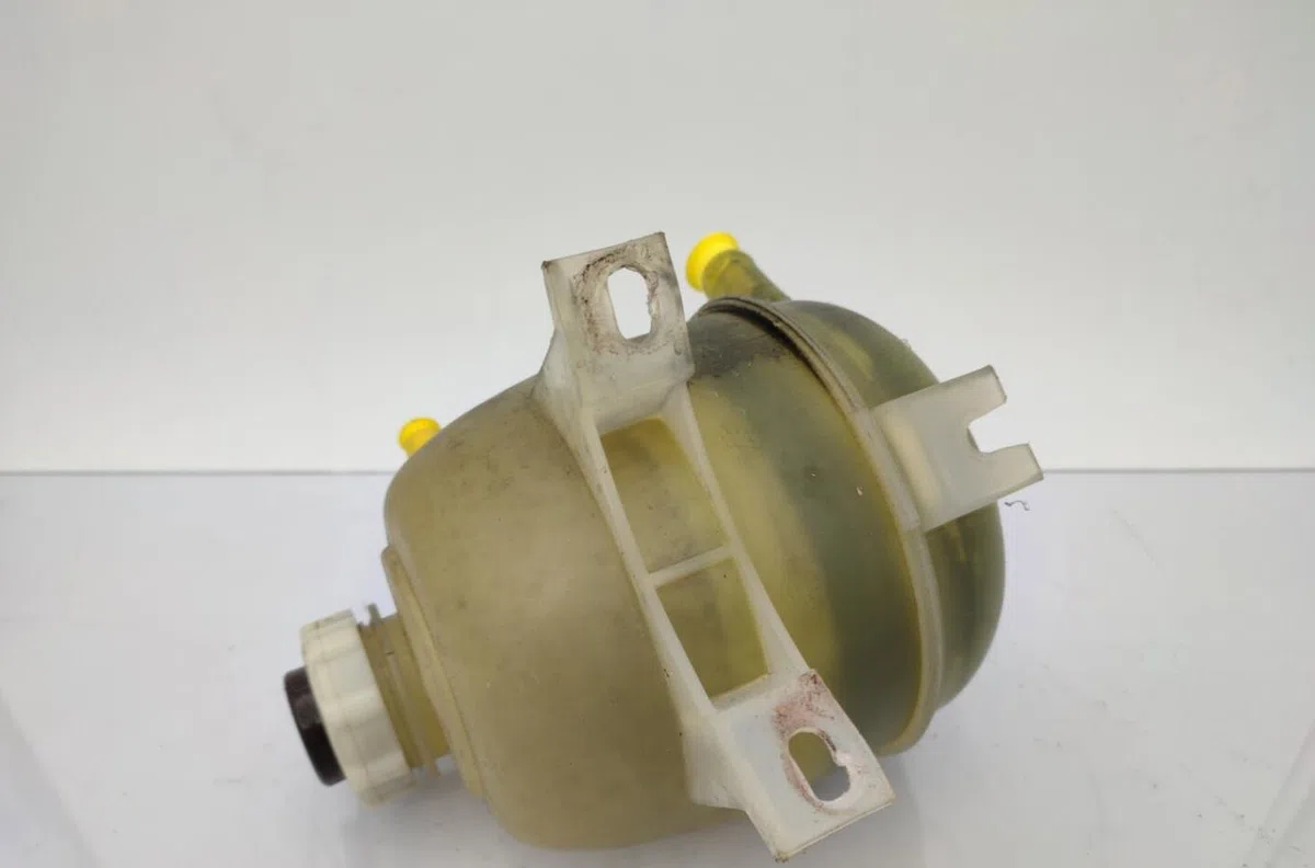 Vase expansion RENAULT MEGANE 1 PHASE 1 occasion