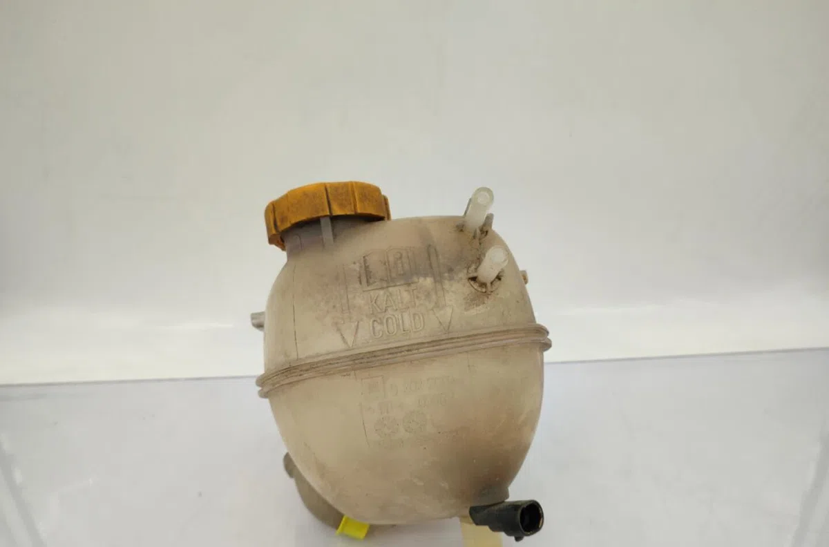 Vase expansion SAAB 9.3 2 SPORT HATCH PHASE 1 BREAK occasion