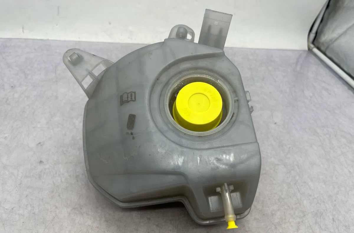Vase expansion VOLKSWAGEN POLO 6 PHASE 2 occasion
