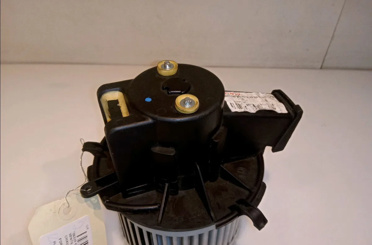 Ventilateur de chauffage FORD KA II 2011 occasion