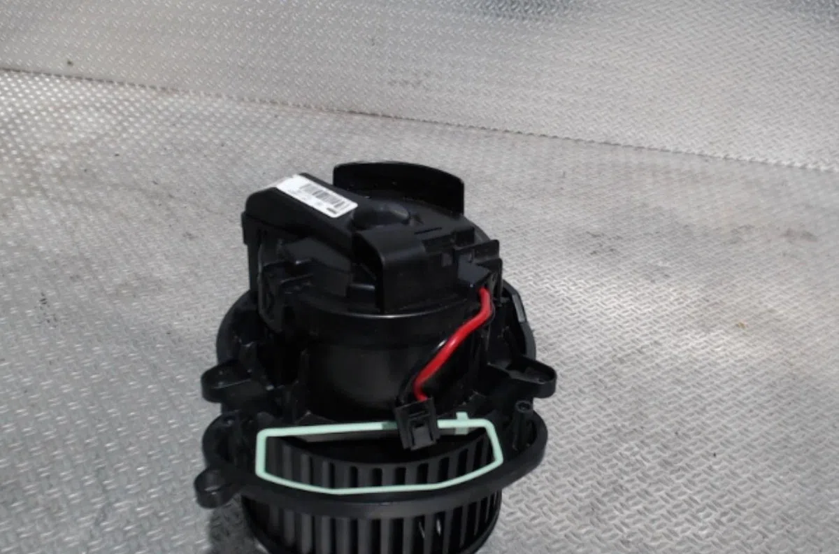Ventilateur de chauffage RENAULT GRAND SCENIC 4  0 occasion