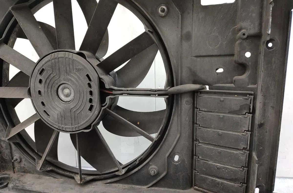Ventilateur de refroidissement CITROEN C4 1 PHASE 2 occasion