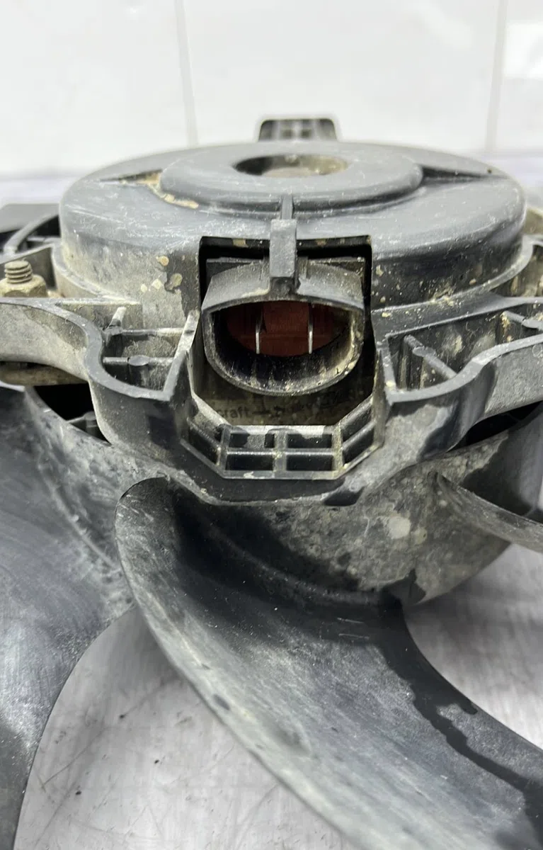 Ventilateur de refroidissement FORD FIESTA 5 PHASE 1 occasion