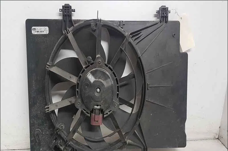 Ventilateur de refroidissement FORD FIESTA VI occasion