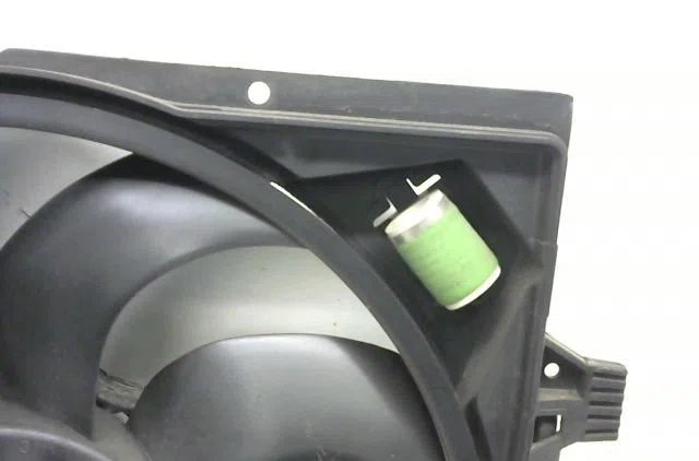 Ventilateur de refroidissement Ford KA (RU8) 1.2 (2008-2016) 3 portes occasion