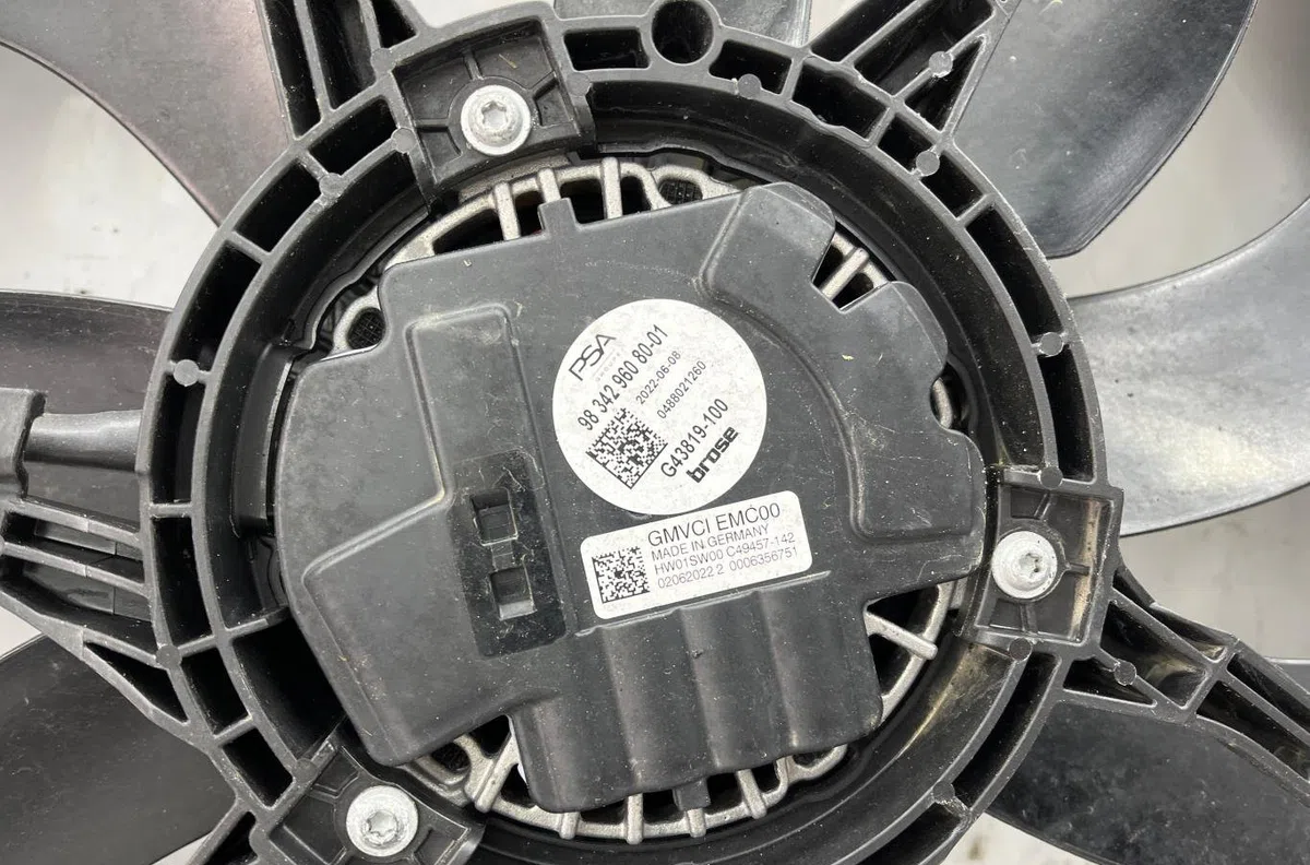 Ventilateur de refroidissement PEUGEOT EXPERT 3 PHASE 1 occasion
