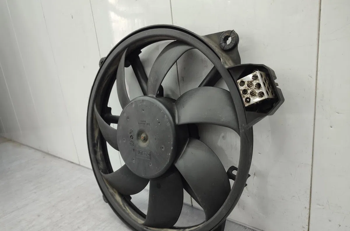 Ventilateur de refroidissement RENAULT MEGANE 3 PHASE 3 occasion
