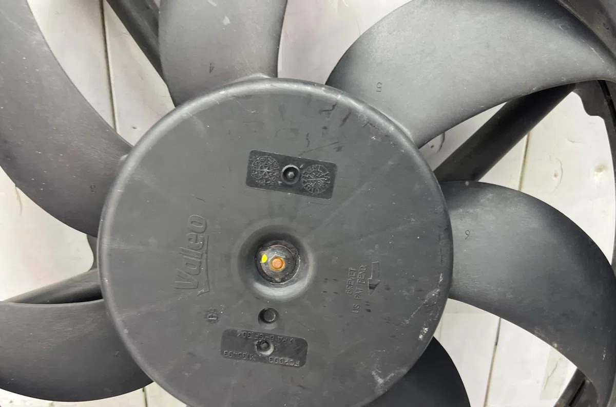 Ventilateur de refroidissement RENAULT SCENIC 3 PHASE 3 occasion