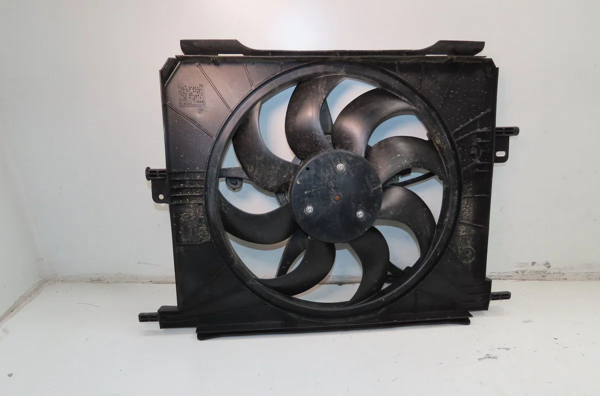 Ventilateur de refroidissement Renault TWINGO III (BCM_, BCA_) Z.e: (bca1) (2020) occasion