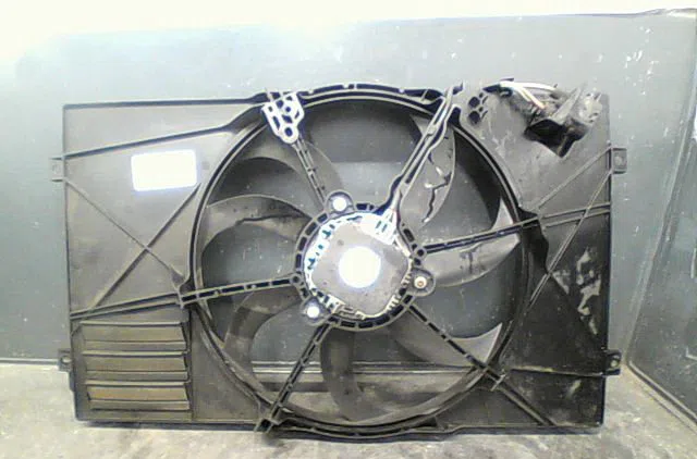 Ventilateur de refroidissement Seat LEON (1P1) 1.9 tdi (2005-2010) 5 portes occasion
