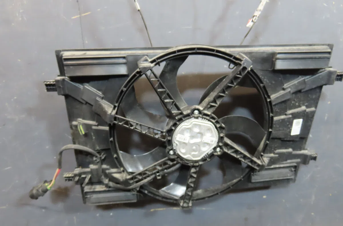 Ventilateur de refroidissement Seat LEON (5F1) 1.5 tsi (2018-2020) occasion