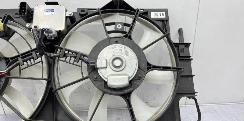 Ventilateur de refroidissement TOYOTA AURIS 2 PHASE 2 occasion