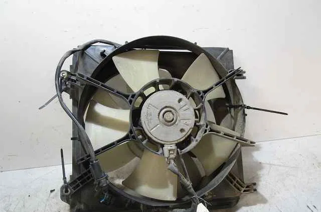 Ventilateur de refroidissement TOYOTA RAV4 II occasion
