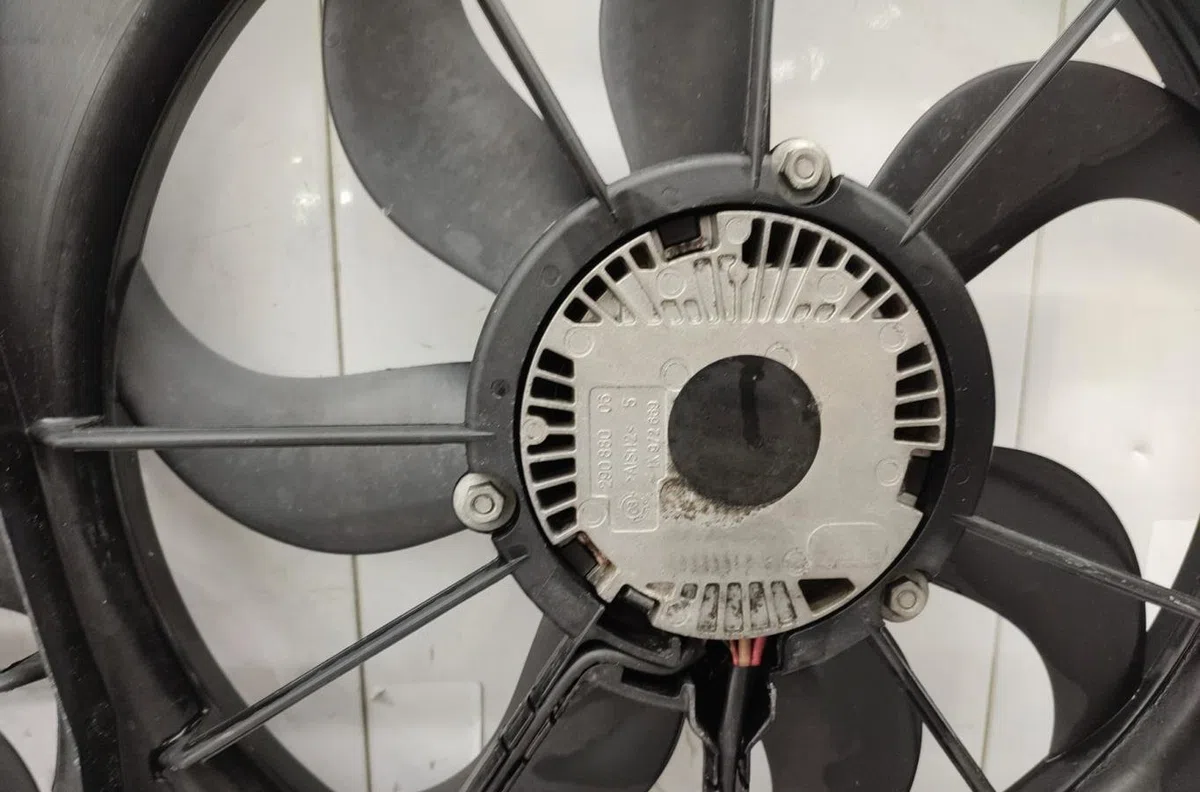 Ventilateur de refroidissement VOLKSWAGEN GOLF 6 occasion