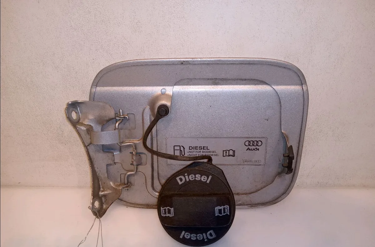 Volet de trappe carburant Audi A4 B7 Avant (8ED) 2.0 tdi (2004-2008) occasion