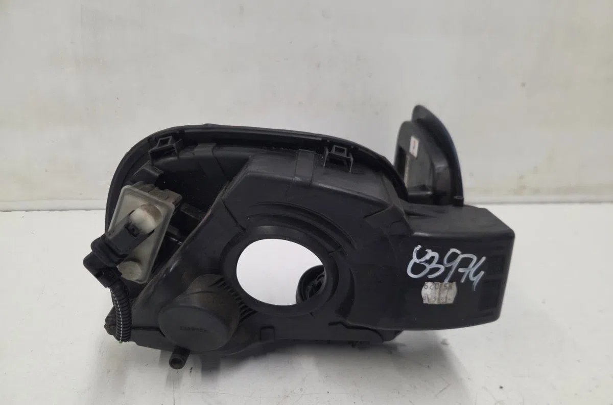 Volet de trappe carburant CITROEN C4 CACTUS occasion
