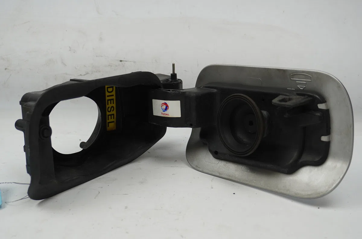 Volet de trappe carburant Citroën C5 III (RD_) 2.2 hdi 200 (2010) occasion