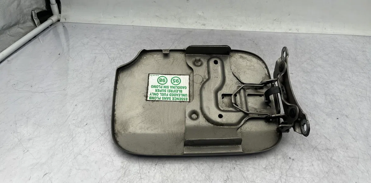 Volet de trappe carburant DACIA SANDERO 2 PHASE 1 occasion