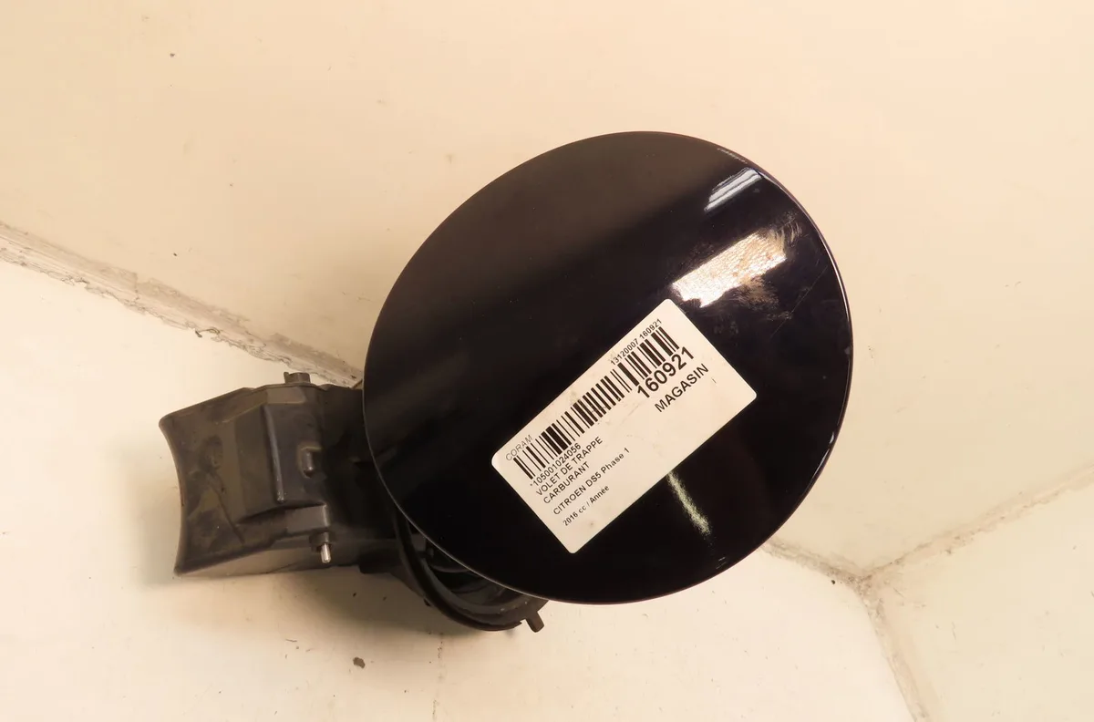 Volet de trappe carburant Ds DS 5 (KF_) 1.6 bluehdi 120 (2015-2018) 5 portes occasion
