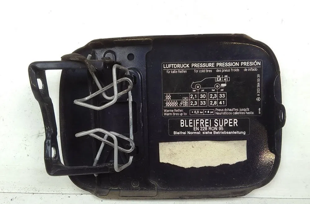 Volet de trappe carburant MERCEDES CLK 2000 occasion