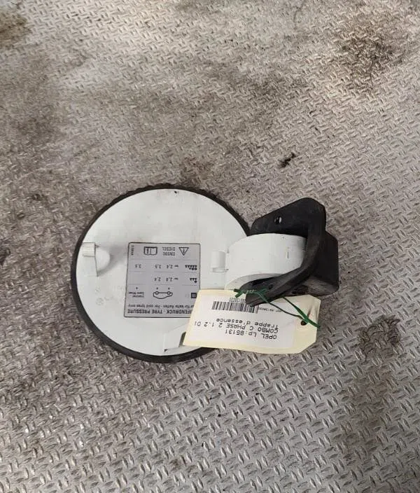 Volet de trappe carburant Opel COMBO Tour 1.3 cdti 16v (2004-2011) occasion