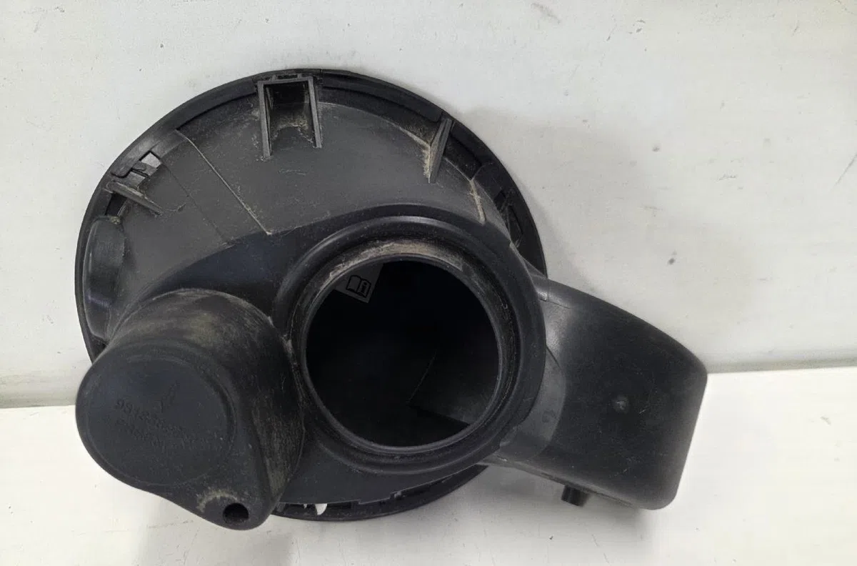 Volet de trappe carburant PEUGEOT 2008 1 PHASE 2 occasion