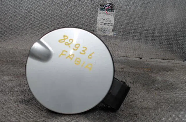 Volet de trappe carburant SKODA FABIA 2  FABIA 2 PHASE 2 occasion