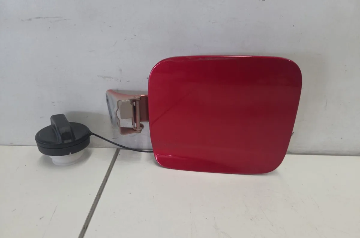Volet de trappe carburant SUZUKI IGNIS 3 occasion