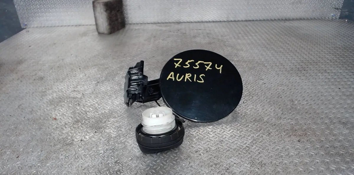 Volet de trappe carburant TOYOTA AURIS 1 AURIS 1 PHASE 1 occasion